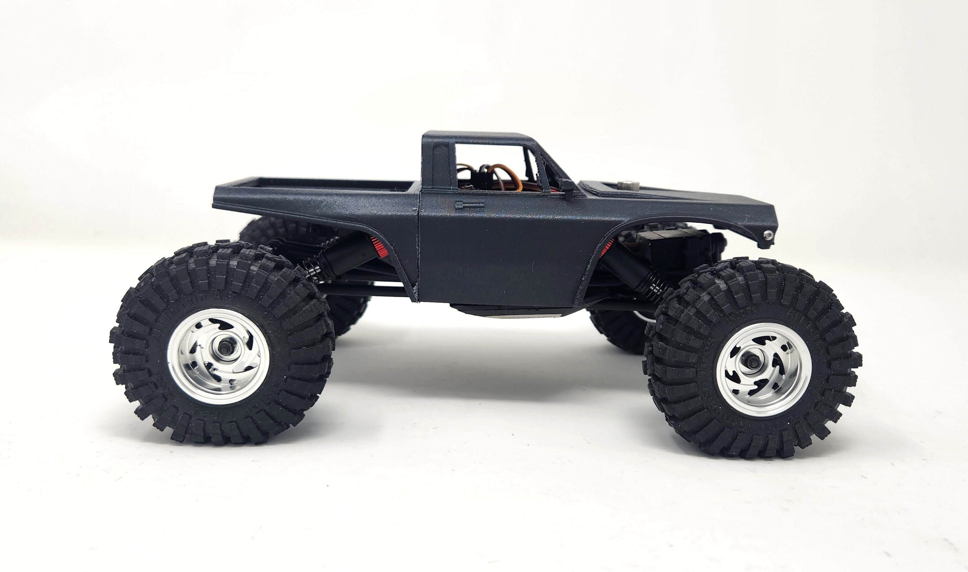 The Fang for Ascent Apex 18